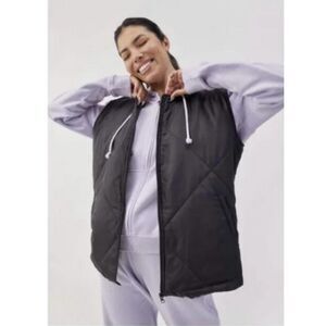 Socialite 'Mae' Puffer Vest                                                  473